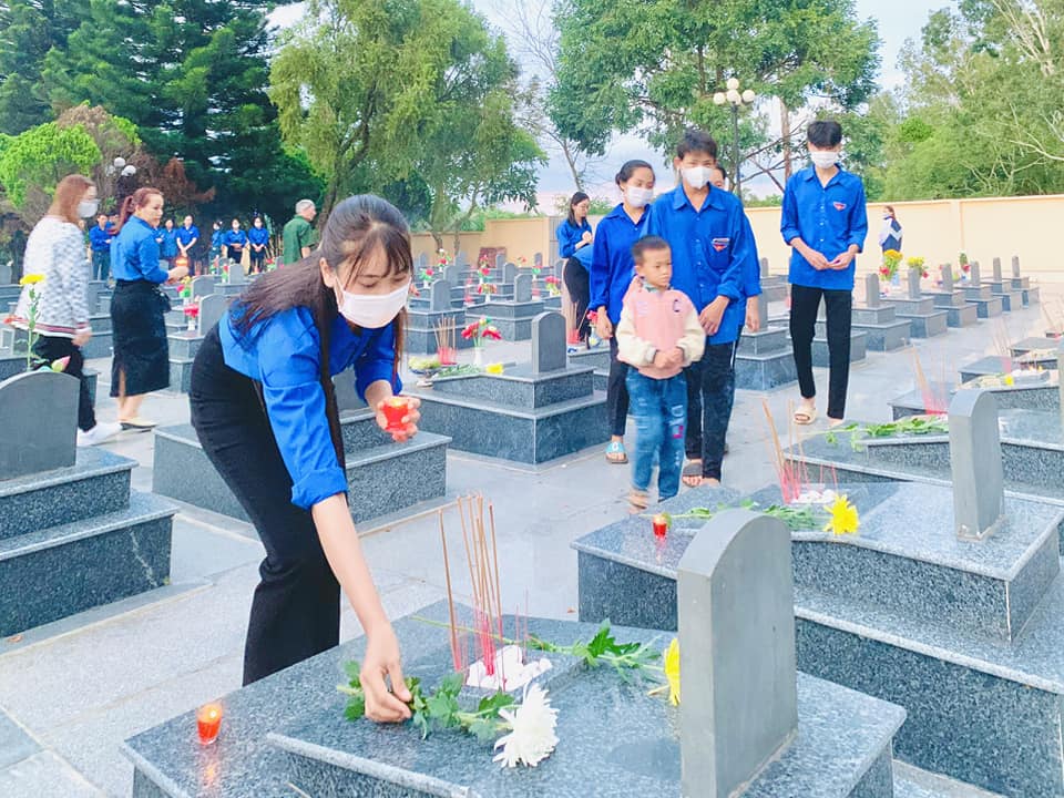 thắp nhang 2